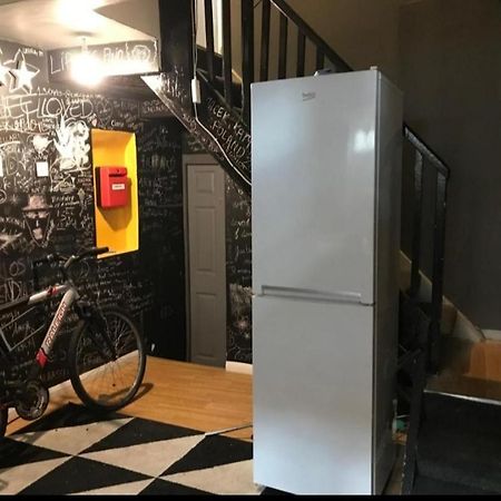 Single Room With Underbed 8 伦敦 外观 照片